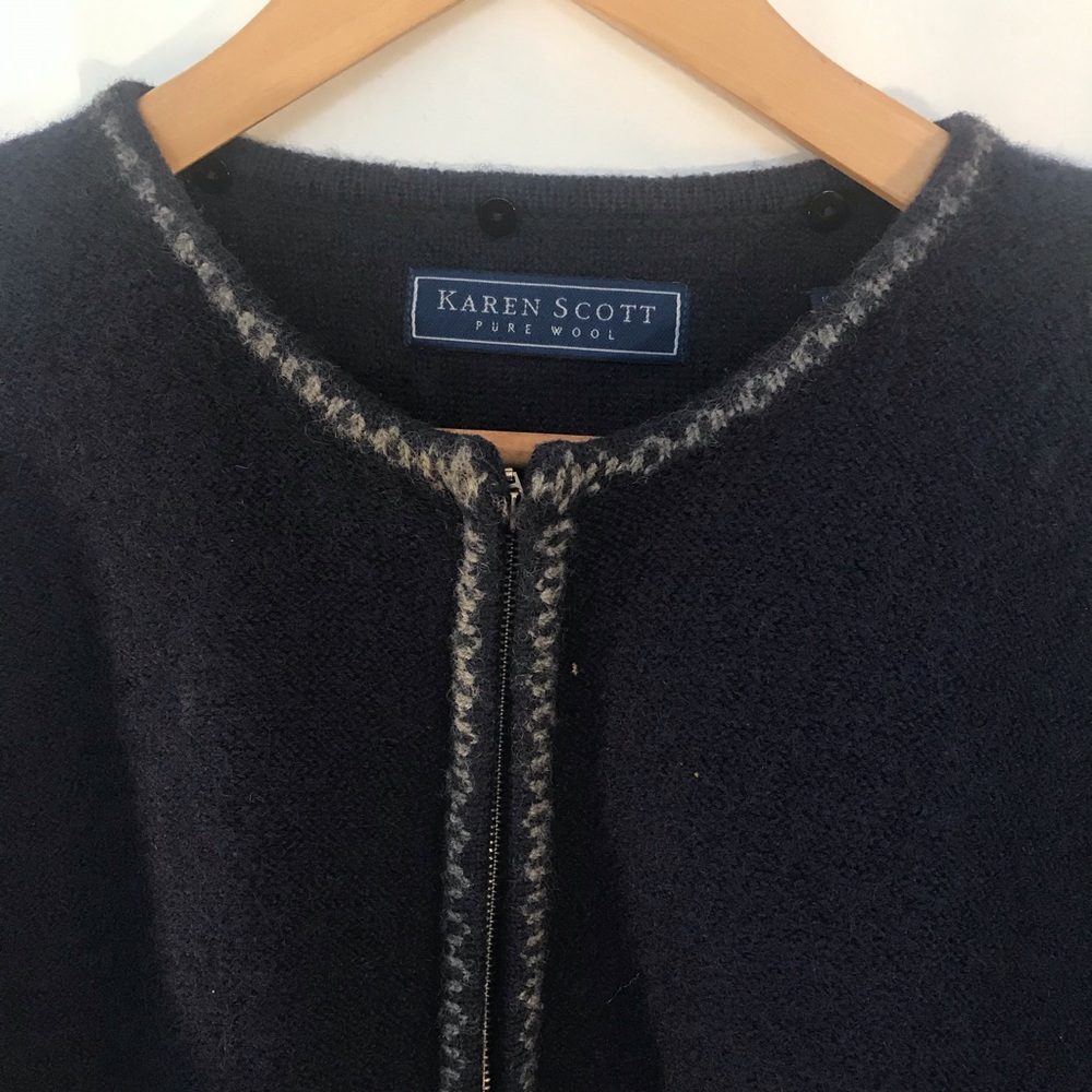 Vintage Karen Scott Pure Wool Cardigan - Picture 2 of 5